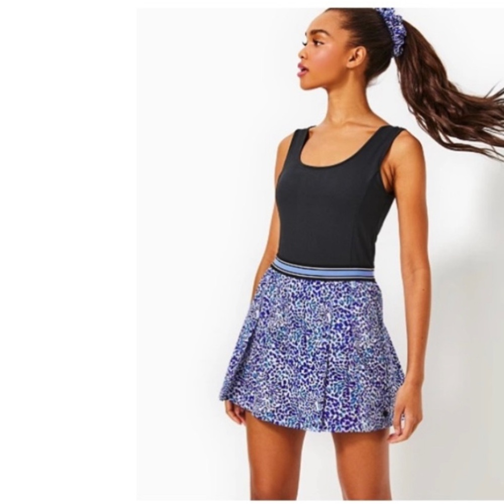 Lilly Pulitzer Luxletic Pineapple Park Romper and Scrunchies - Medium